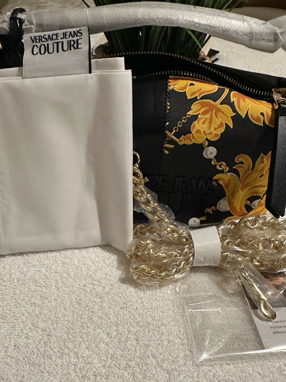 NWT Versace Jeans Couture Baroque Print Shoulder Bag w/ Chain & COA - Picture 12 of 12
